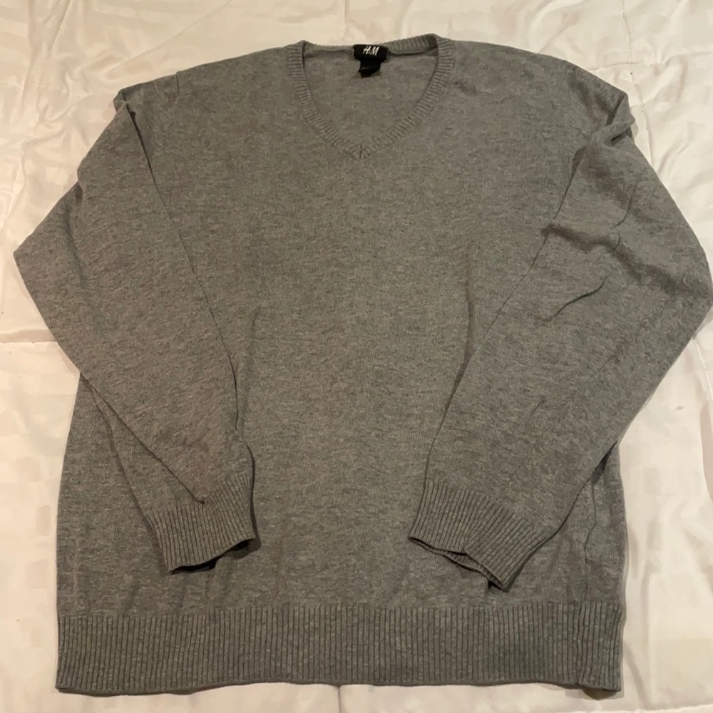 Grey v neck sweater